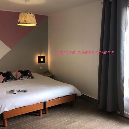Chambres D'Hotes Poirier Bazin Montry Ngoại thất bức ảnh