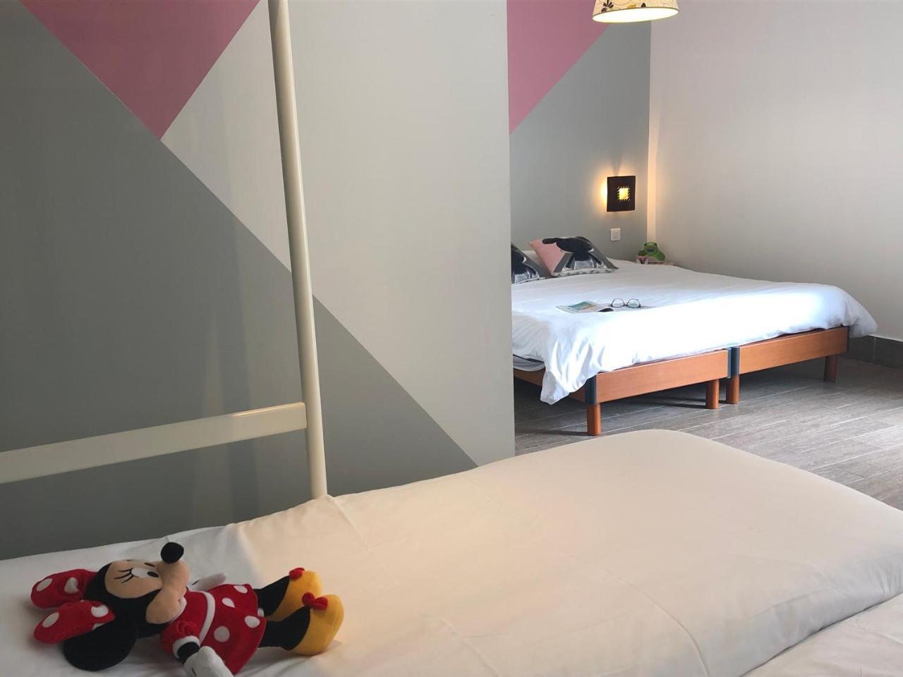 Chambres D'Hotes Poirier Bazin Montry Ngoại thất bức ảnh