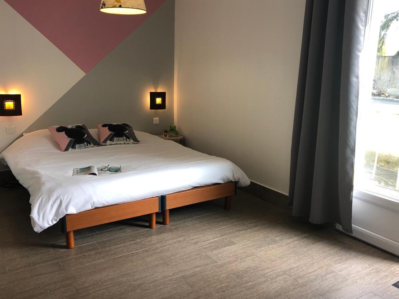 Chambres D'Hotes Poirier Bazin Montry Ngoại thất bức ảnh